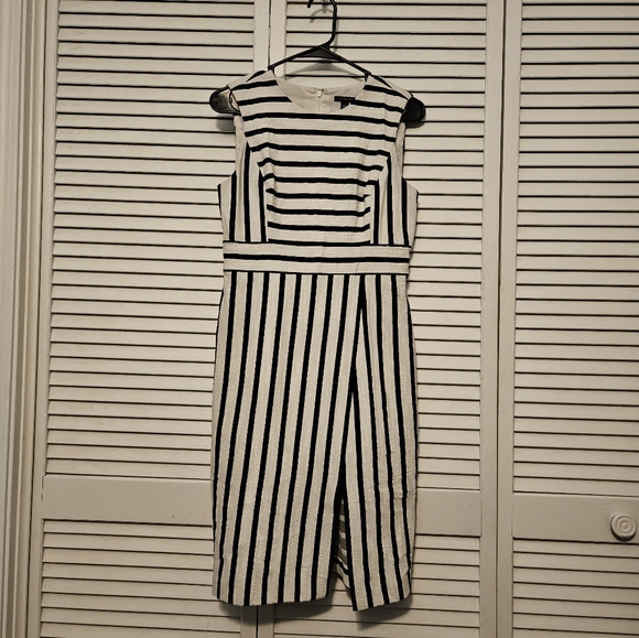 Ann Taylor Dresses & Skirts - Ann Taylor dress